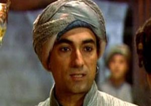 Sümbül Ağa nın İnanılmaz Hayat Öyküsü! Saddam dan Kaçtı Oyuncu Oldu!