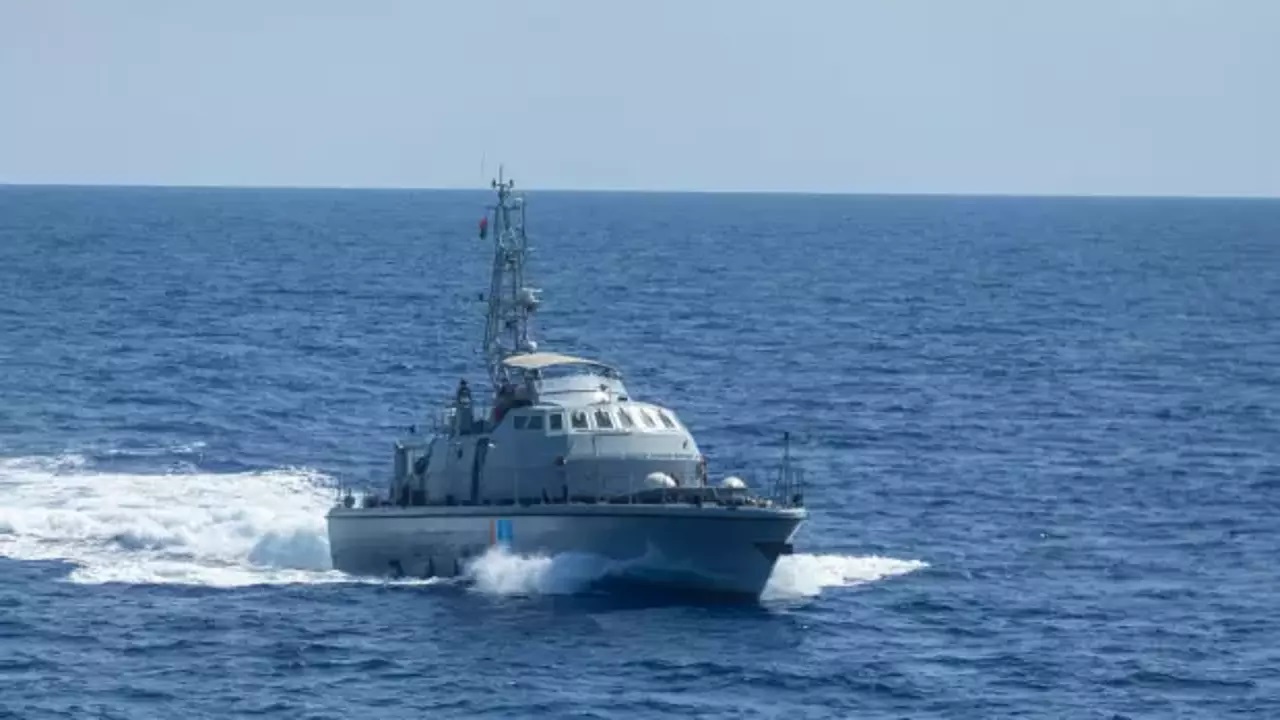 Göçmenleri taşıyan tekne alabora oldu