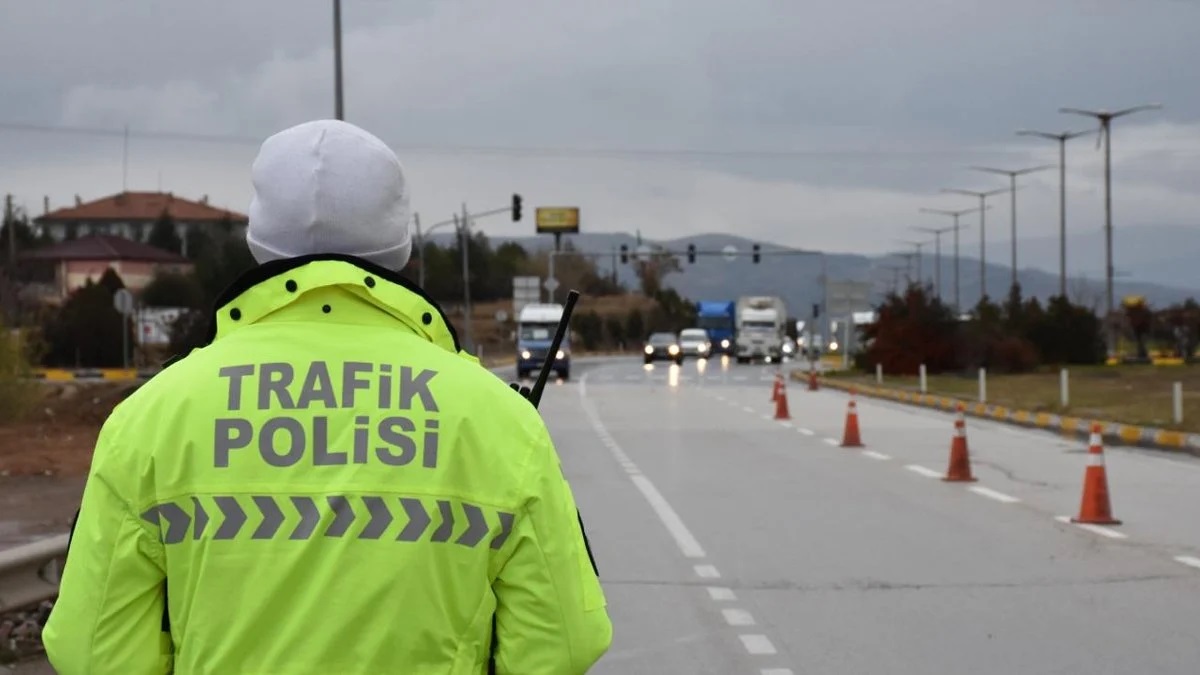 433 bin 207 sürücüye işlem yapıldı