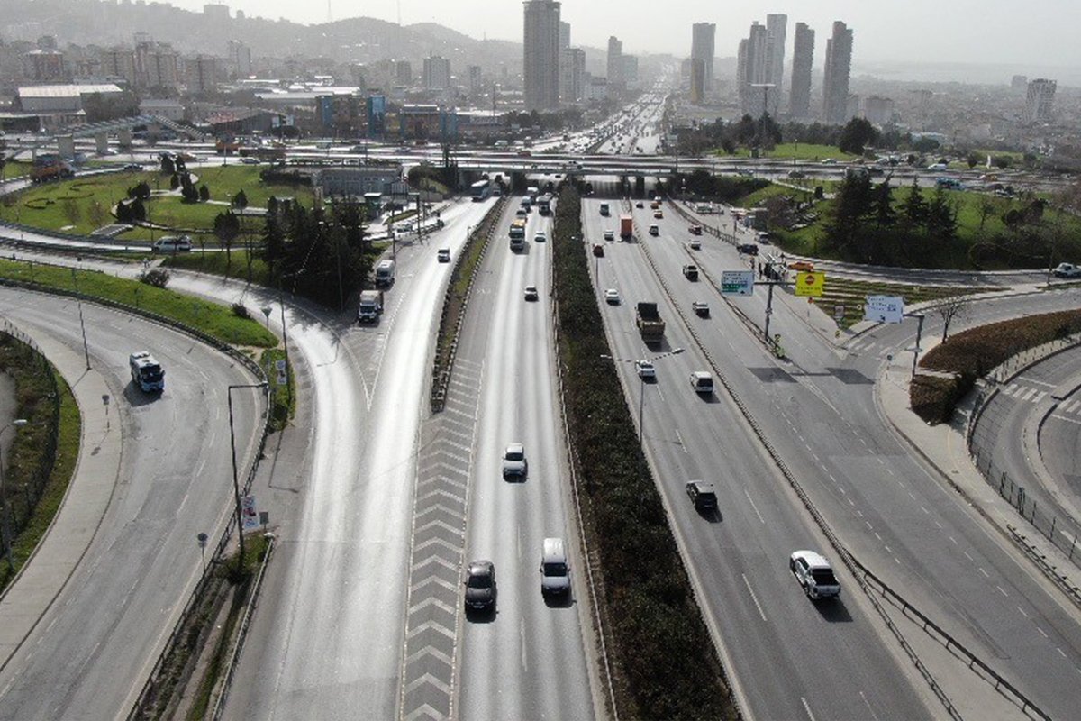 İstanbul yolları boş kaldı