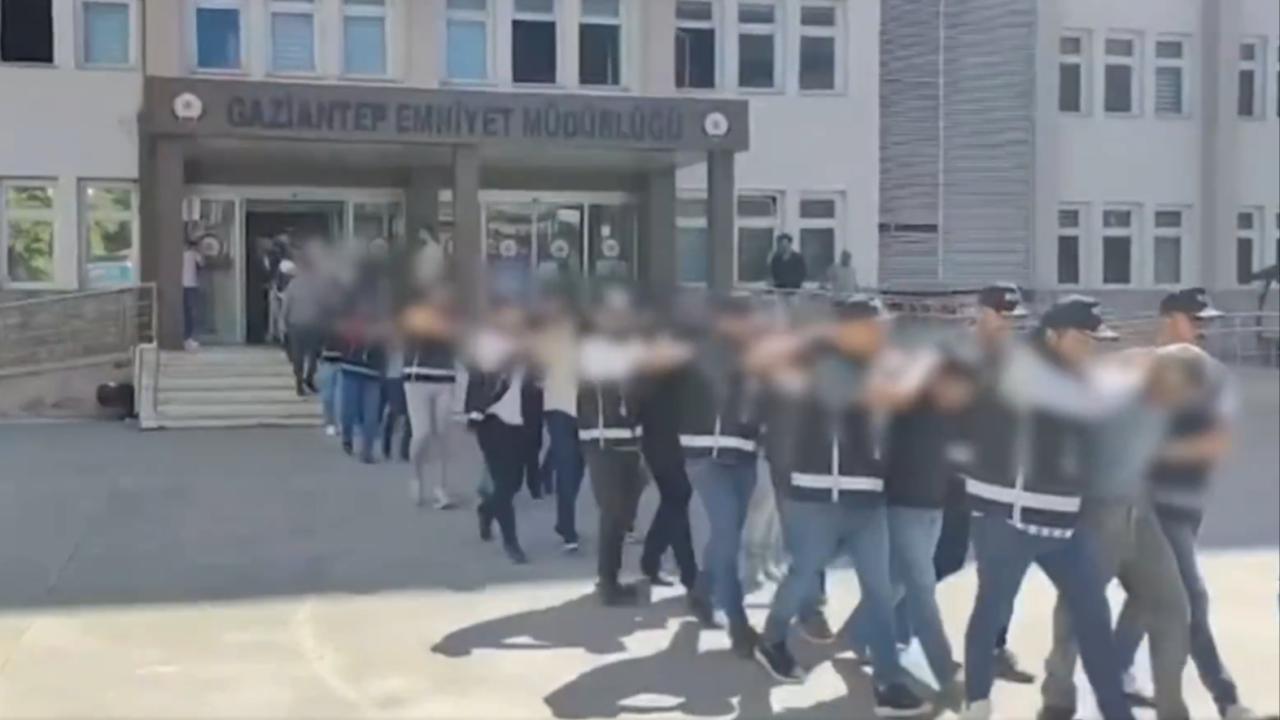 Gaziantep merkezli  Joker  operasyonu