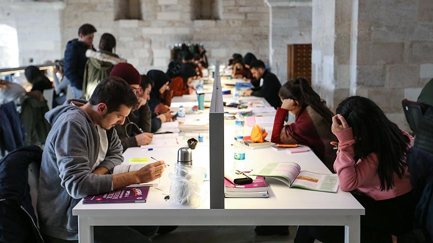 Yargıtay dan özel üniversitenin fahiş zammına emsal karar