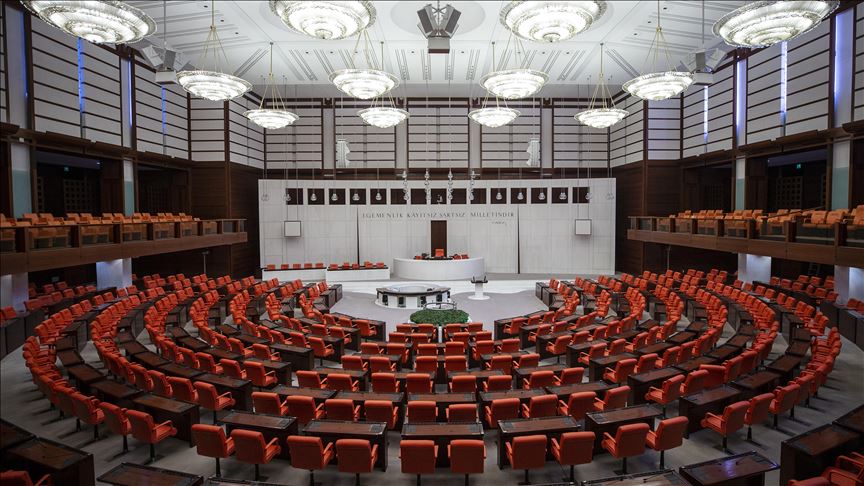 Partiler anlaştı: 1 hafta ara verildi