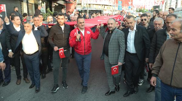 Cumhur İttifakı ndan Beyoğlu nda  Zafer Yürüyüşü 