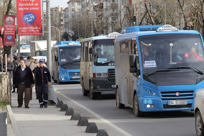 Minibüsçüler taksi plakası istiyor