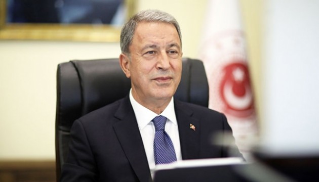 Bakan Akar Aliyev'le görüştü