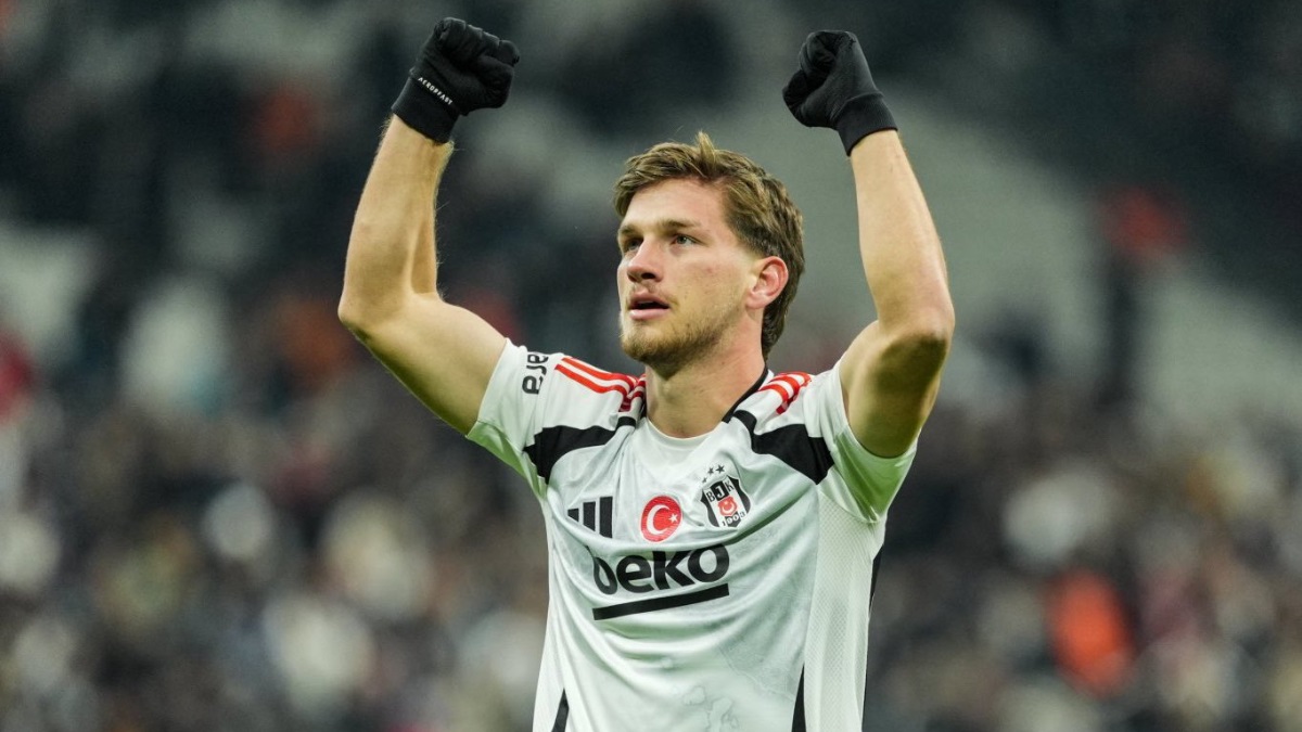 Semih Kılıçsoy yuvadan uçuyor