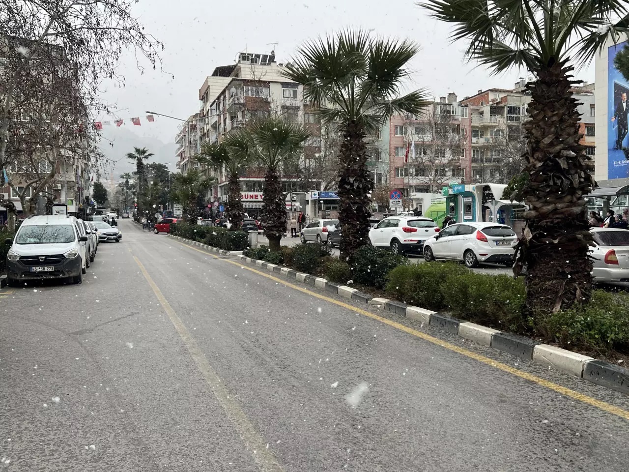 O ile yıllar sonra ilk kez kar yağdı