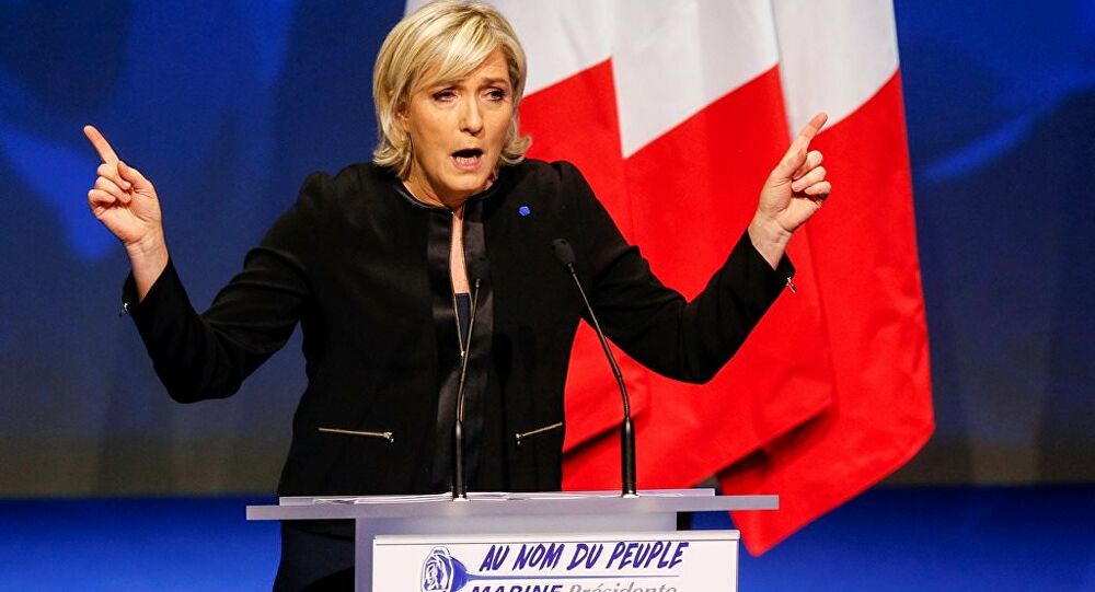 Macron un rakibi Le Pen e yumurtalı saldırı!