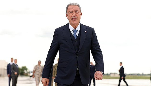 Bakan Hulusi Akar BAE ye gidecek