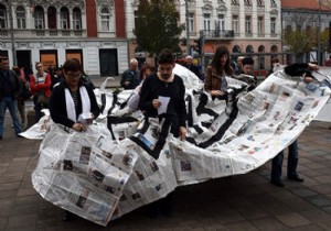 Balkanlar da Dünya Faşizmle Mücadele Günü!