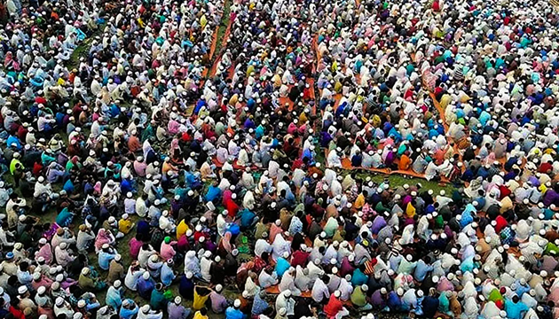 Bangladeş te on binler  koronavirüs duası  için toplandı: Büyük tepki çekti