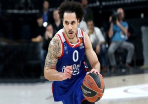 Anadolu Efes'li oyuncu tarihe geçti