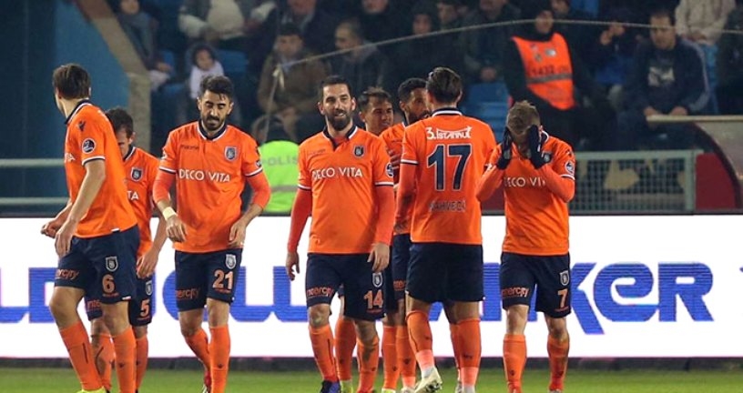 Başakşehir in yıldızından Fenerbahçe resti