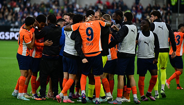 Başakşehir, play-off için sahada