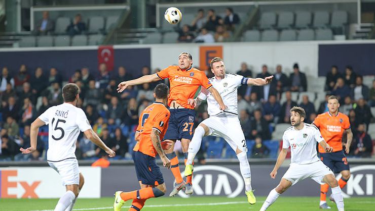 Başakşehir hak ettiğini aldı!