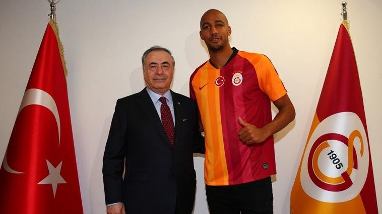 N Zonzi 1 yıl daha Galatasaray da