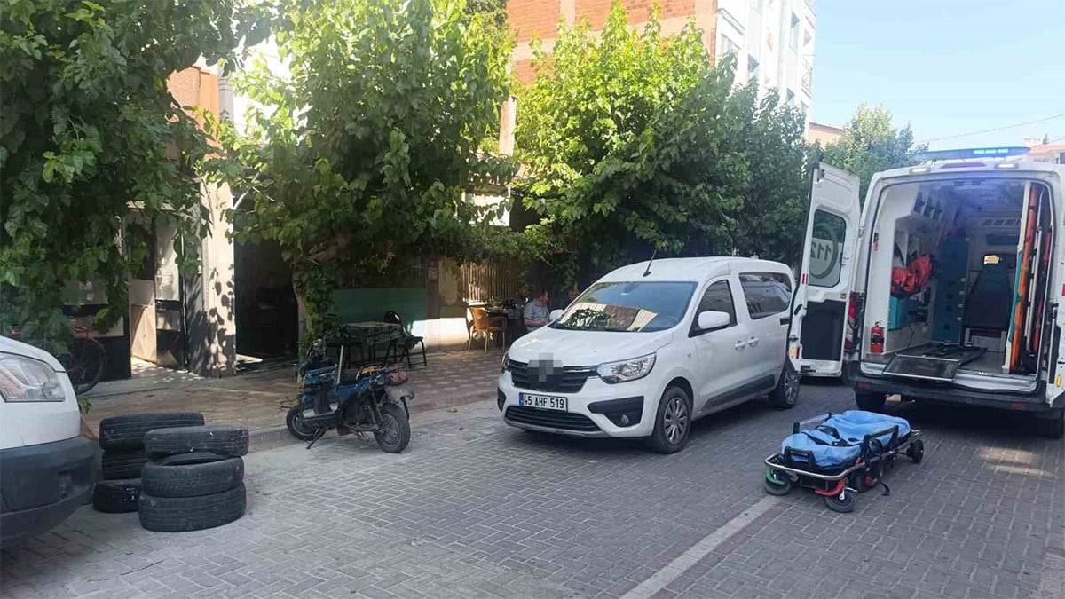 Tartıştığı kızını boğarak katletti