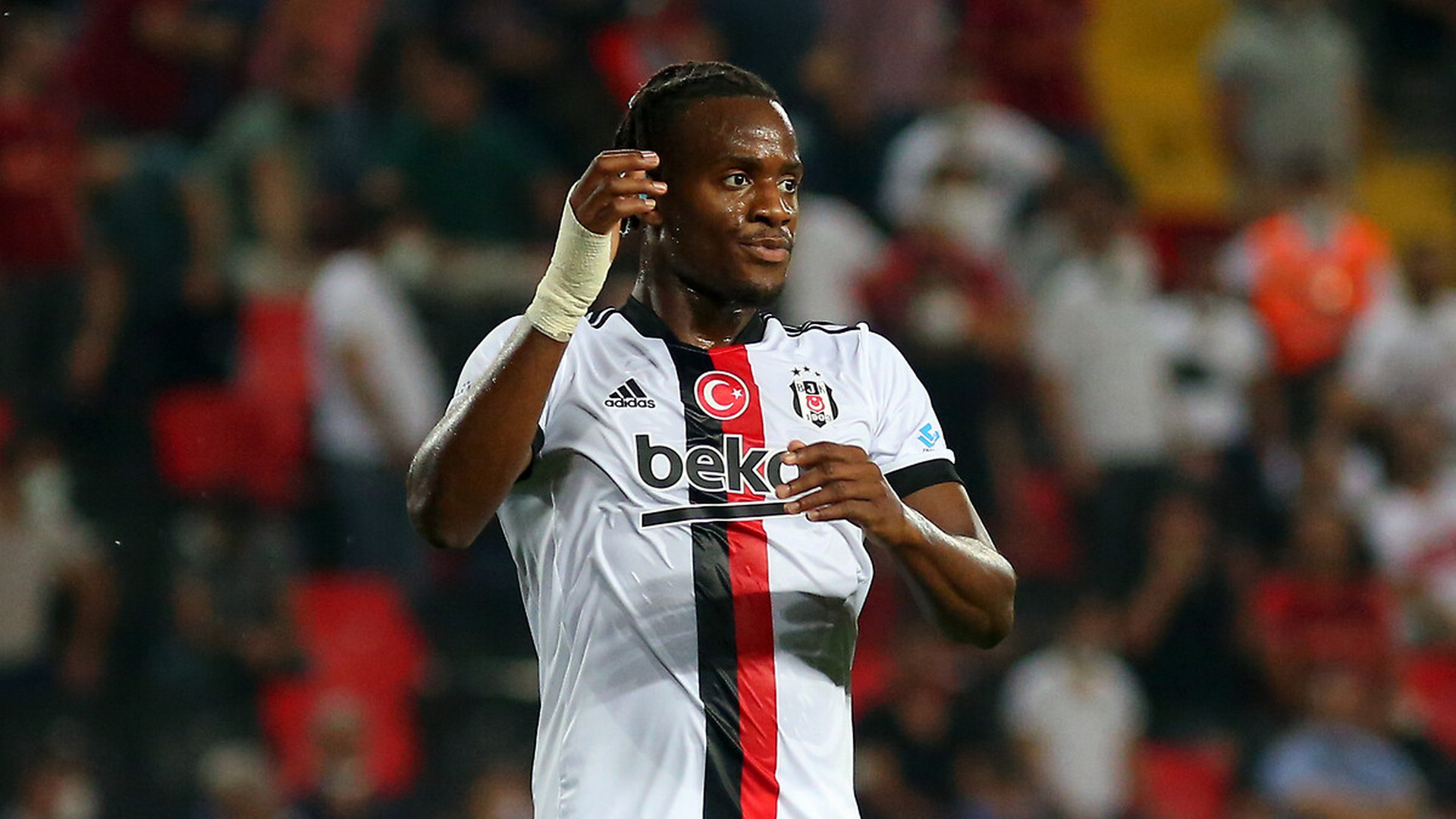 Beşiktaş Batshuayi yi bekliyor!