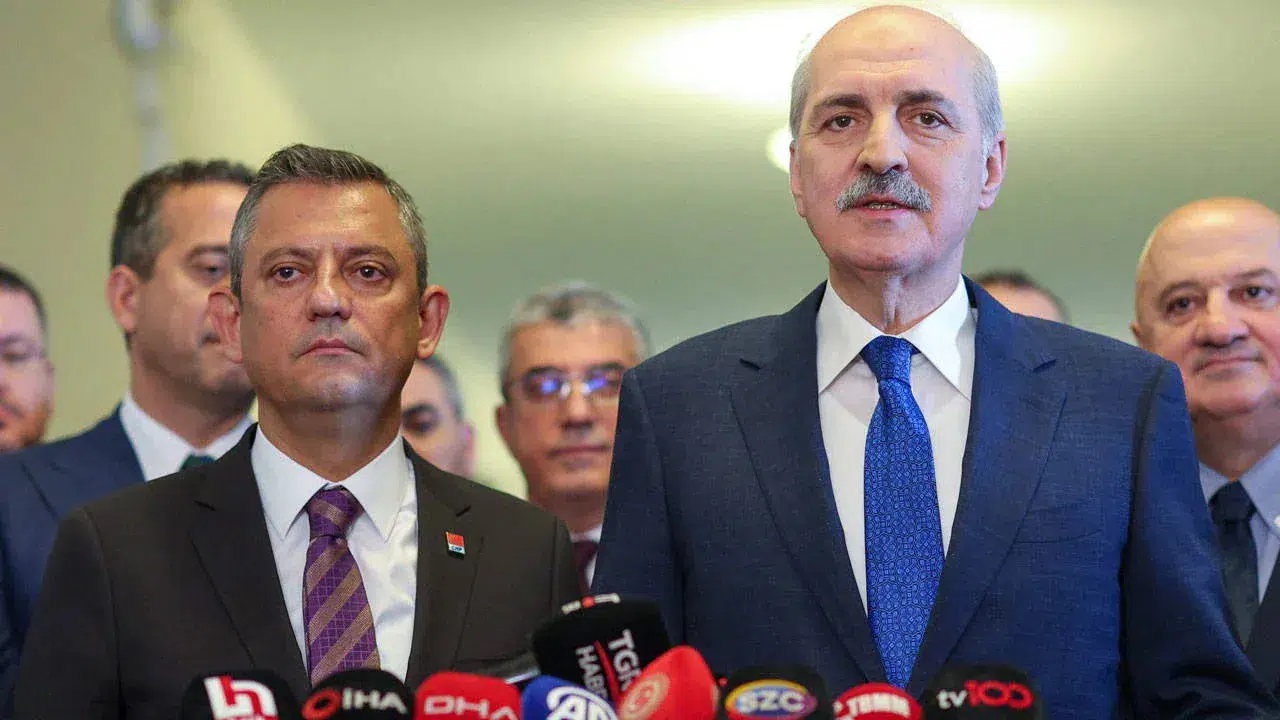 Numan Kurtulmuş tan CHP ye ziyaret