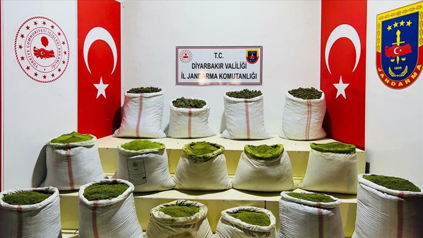 565 kilogram uyuşturucu ele geçirildi