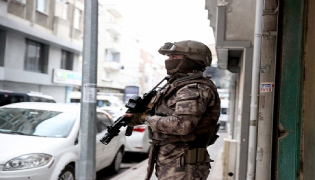 Emniyet'ten 24 ilde 'Tümör' operasyonu