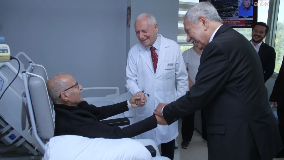 Bülent Arınç tan CHP li Hikmet Çetin e ziyaret