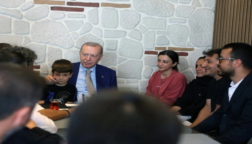 Erdoğan vatandaşlarla bir araya geldi