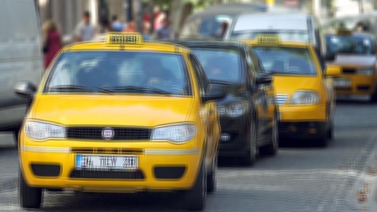 Altı taksici müşteriye saldırdı