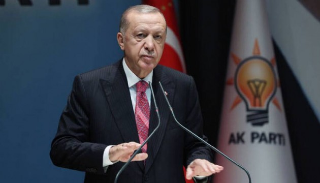 AK Parti'de olağanüstü toplantı