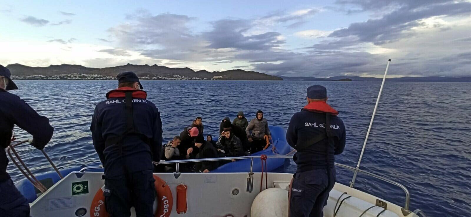 31 kaçak göçmen kurtarıldı