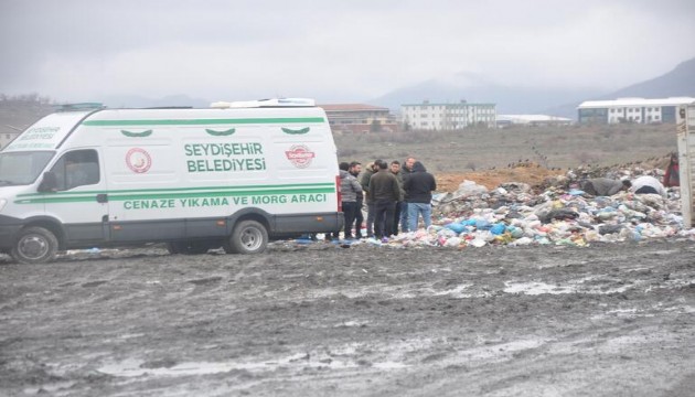 Çöpe atılmış bebek bulundu