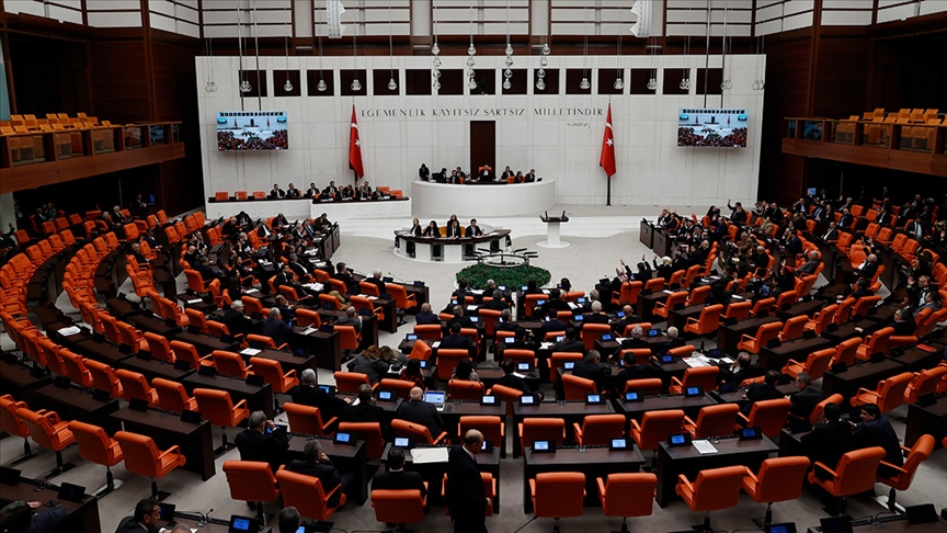 CHP den Meclis e  Akbelen  çağrısı