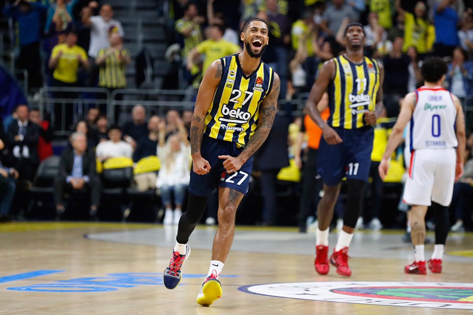 Fenerbahçe ayrılığı açıkladı