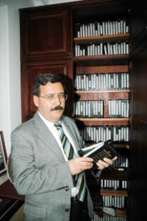 BAŞÖRTÜSÜ AVININ GELDİĞİ BOYUT!