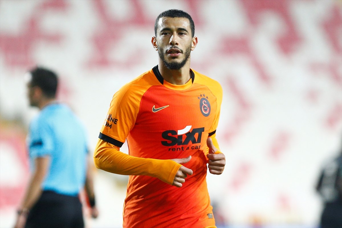 Galatasaray dan Belhanda kararı! Bileti kesildi