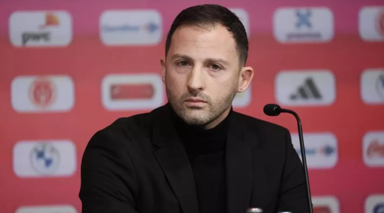 Domenico Tedesco dan Mertens sözleri:  Çok büyük karakter 