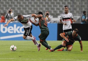 Beşiktaş, Çaykur Rizespor ile berabere kaldı!