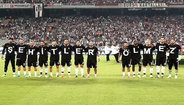 Beşiktaş tan şehitlere vefa!