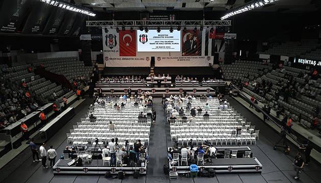 Beşiktaş ın toplam borcu açıklandı!