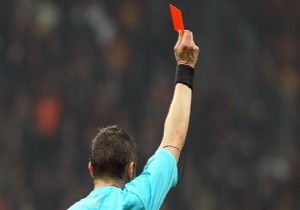 Veli Kavlak ve Beşiktaş PFDK ya Gönderildi !