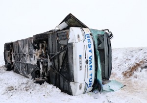 Kayseri'de otobüs devrildi! Feci kaza