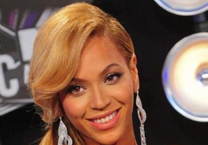 Beyonce Servetini İkiye Katladı!!