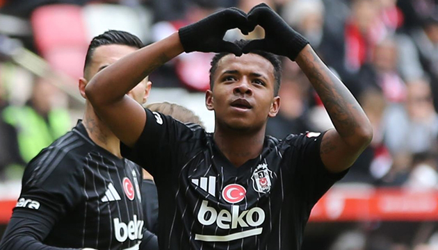 Beşiktaş ta ayrılık açıklandı