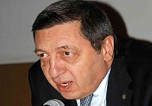 Siyasette Monşer Havası