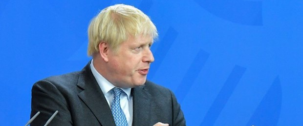 Boris Johnson,  Kraliçe den  tatil istedi