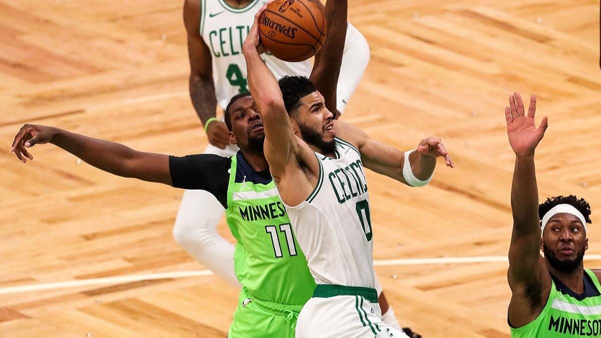 Tatum Celtics i sırtladı
