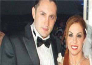 Zeynep Dizdar Boşanıyor Mu?