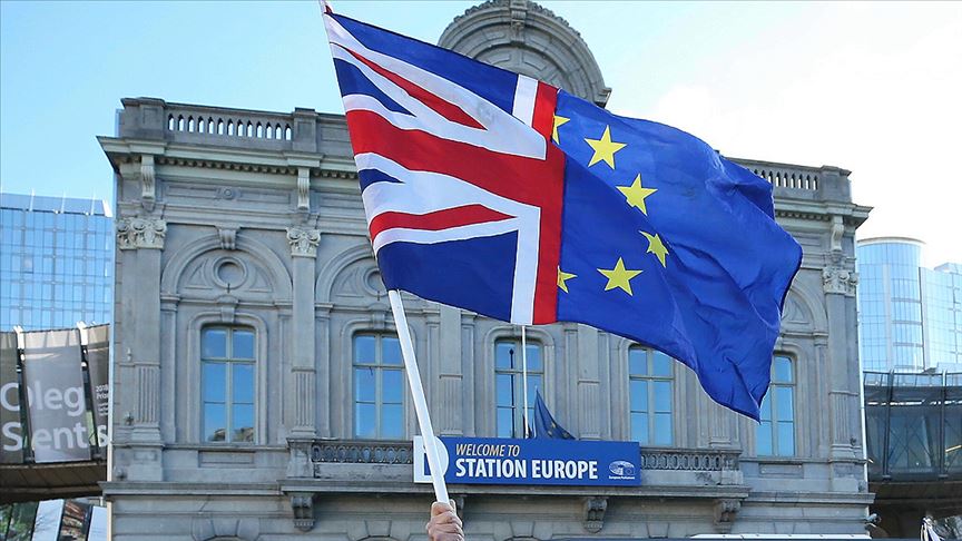 Brexit İngiliz medyasını böldü