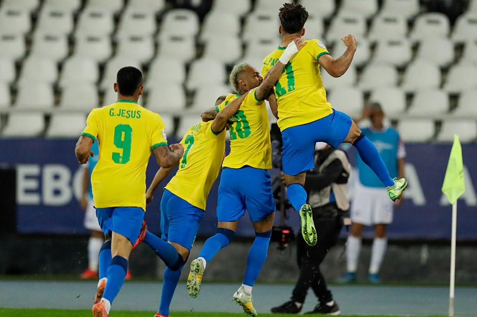 Copa America da ilk finalist belli oldu